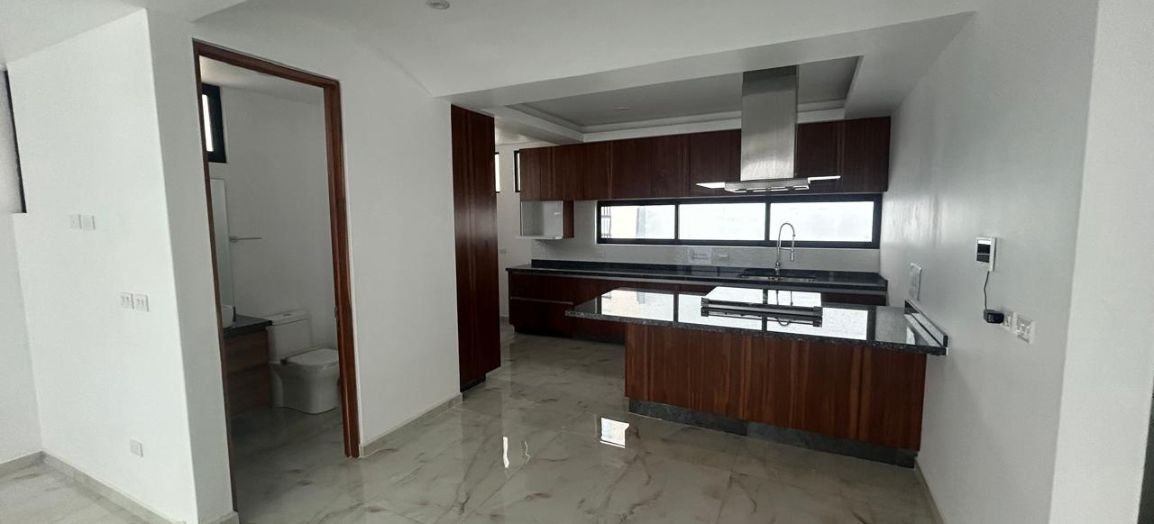 Residencia Aura en Martín Mendalde 1342 – 266 m², 3 recámaras, 3 baños y 3 estacionamientos